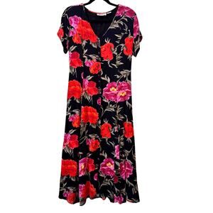 INDIRA Maxi Dress Size M Floral Flowy Grunge Cottage Whimsigoth Romantasy Goth